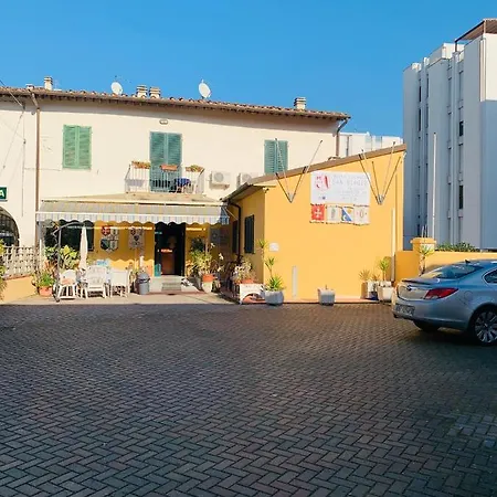Nuova Sanbiagio Cisanello ゲストハウス *